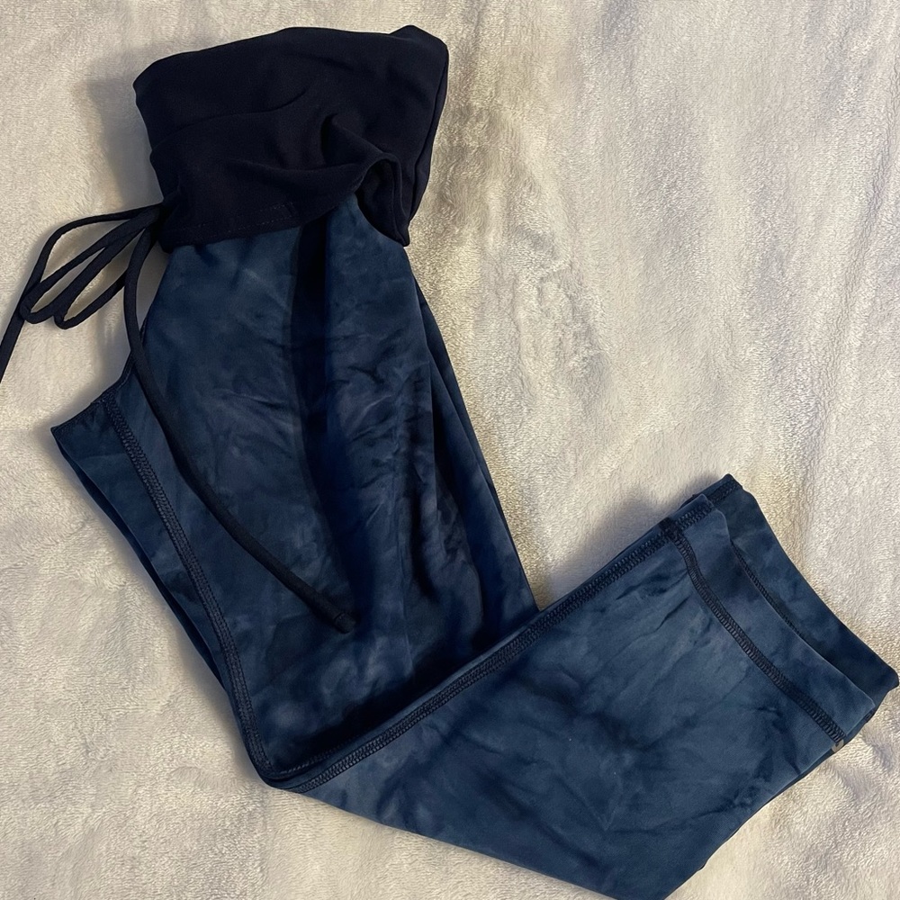 Athletic Capri Leggings
